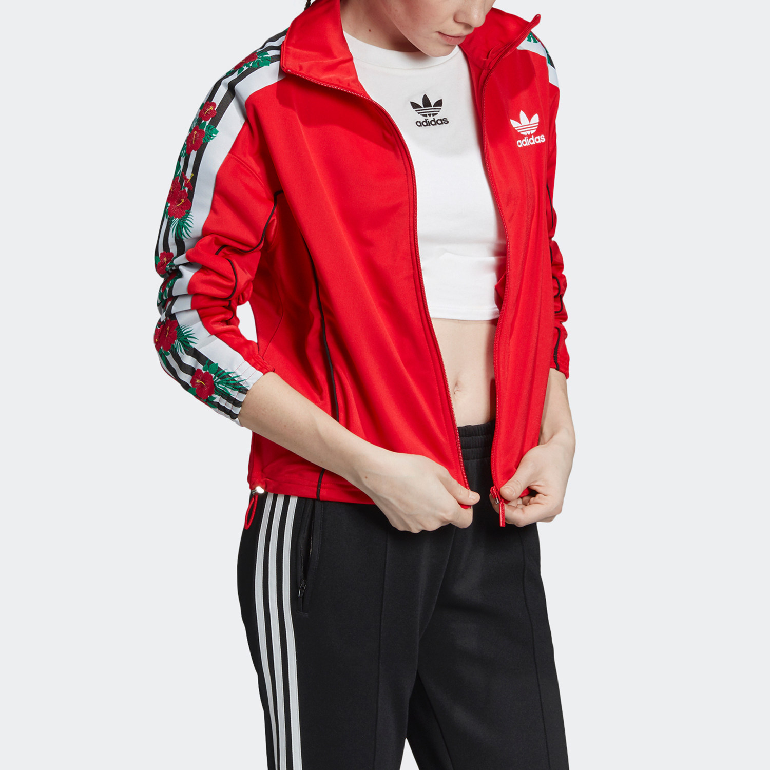 Adidas/阿迪达斯官方正品三叶草女士复古宽松立领运动外套EH8726,淘宝优惠券,粉丝福利购,淘宝优惠卷