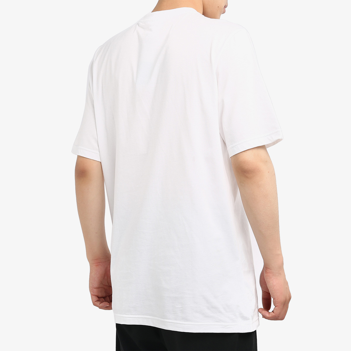 Adidas/阿迪达斯正品 2020夏季新款男子运动型格短袖T恤 DQ3056-图0