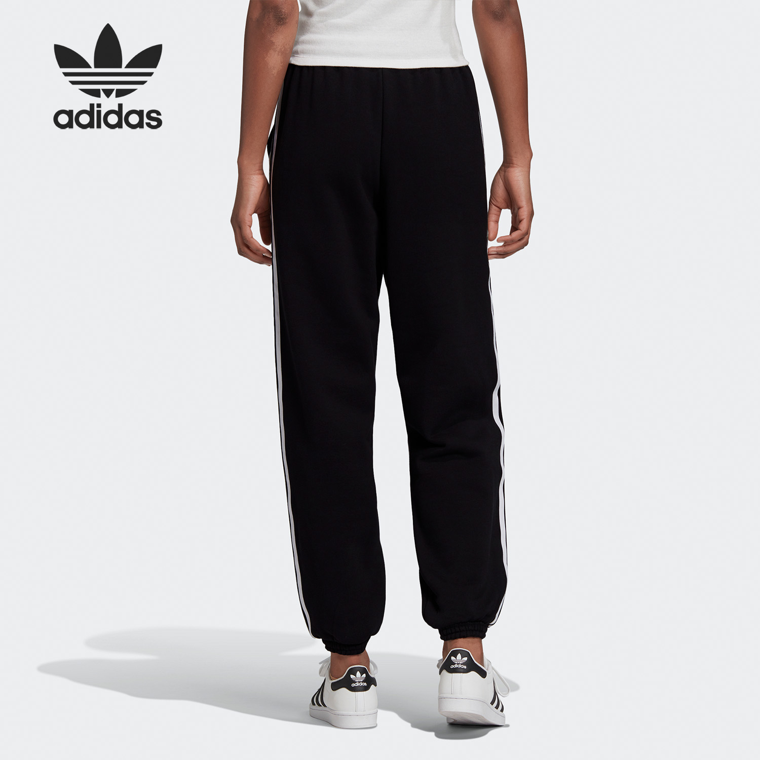 Adidas/阿迪达斯正品三叶草 JOGGER PANTS 女子休闲运动裤 GD2260 - 图1