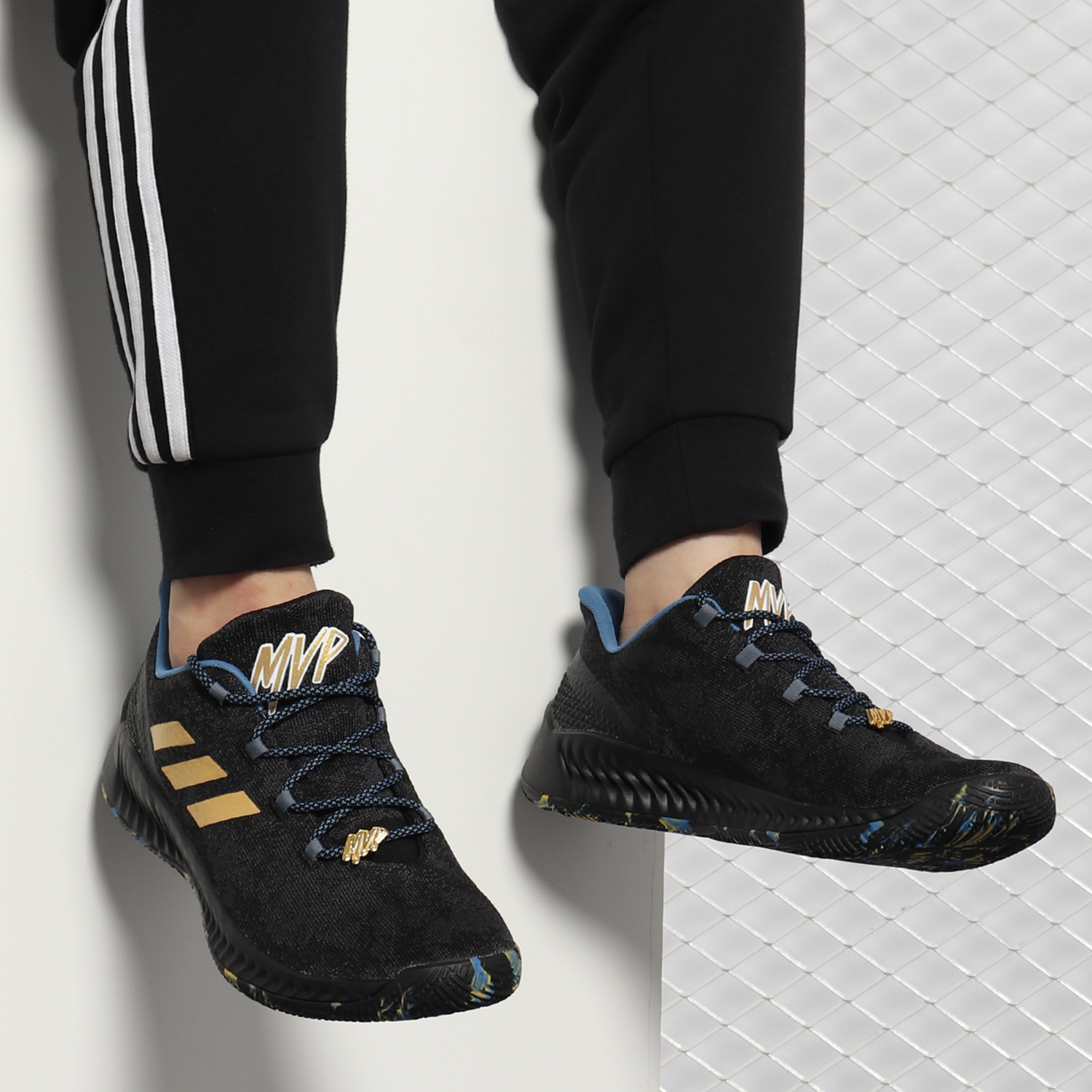 Adidas/阿迪达斯正品2019新款 Harden B/E X MVP耐磨篮球鞋F36813-图1