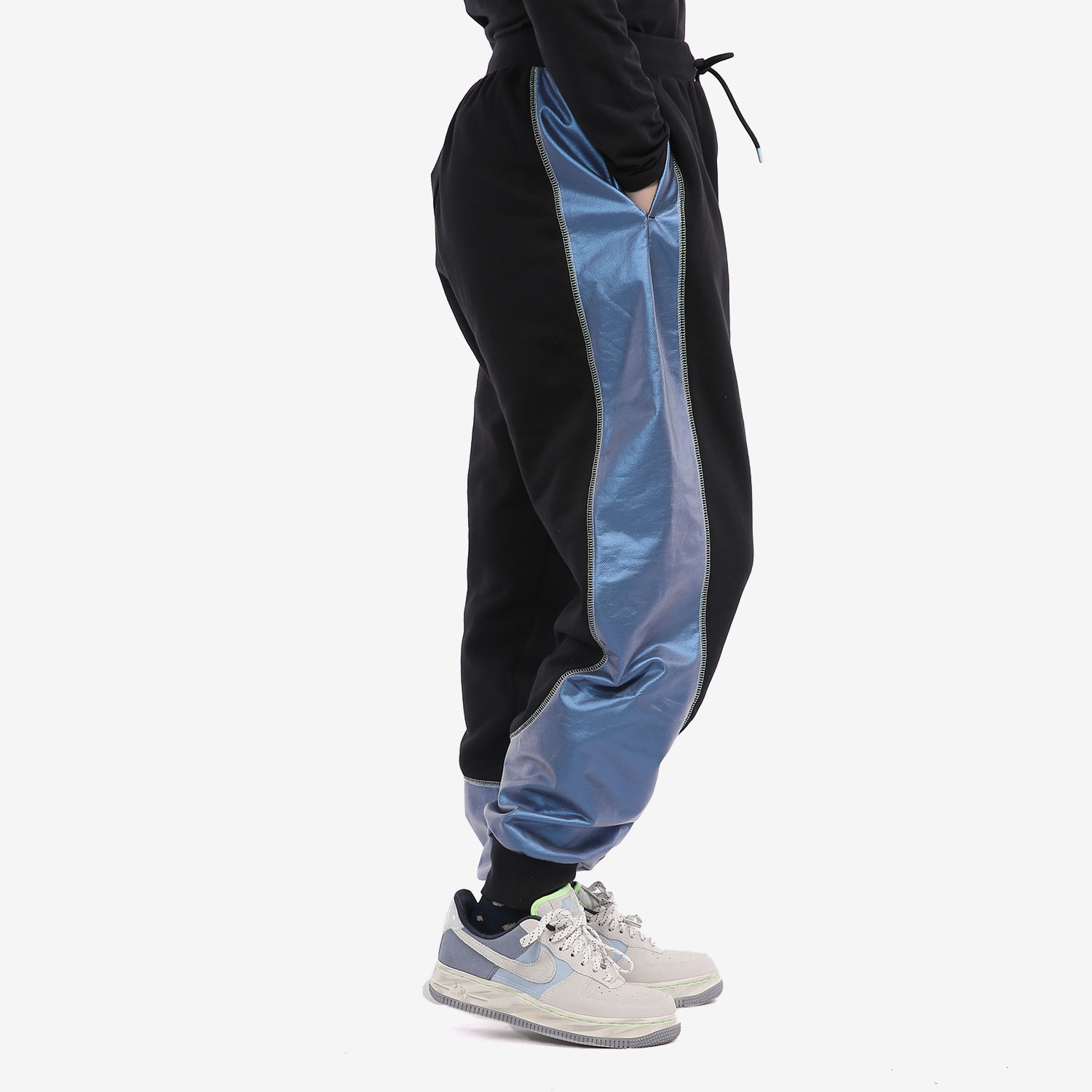 Nike/耐克正品春季新款女子运动三勾拼接色休闲裤DD5130-010 - 图1