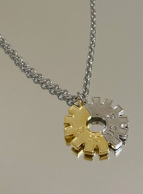 狮暖singtokrist一年生同款不对称双色齿轮项链慕Ter