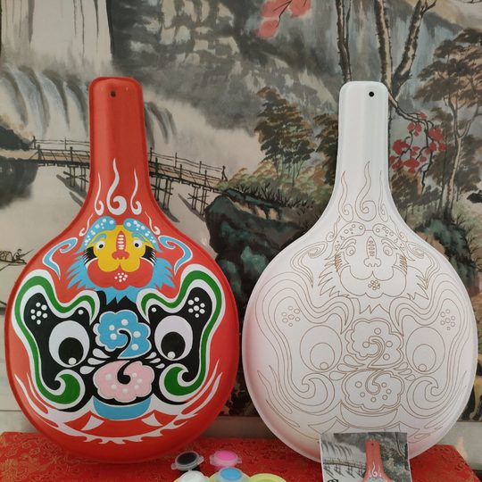 Blank horse spoon gourd diy mask traditional culture gourd society fire pattern facial mask white blank intangible cultural heritage