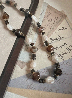 原创设计【金粉世家】小众秋冬复古色系天然玛瑙淡水巴洛克短项链