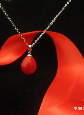 红色水滴形复古本命年生日吊坠