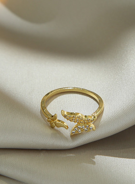 韩版清新风几何小蝴蝶戒指女士镶钻轻奢冷淡风指环小众尾戒子