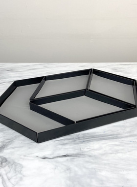 灰皮黑色几何菱形金属六边形盘装