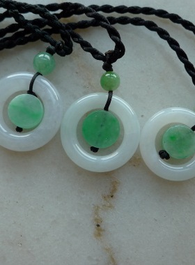 冰糯绿扣平安环 子母环 天然翡翠A货