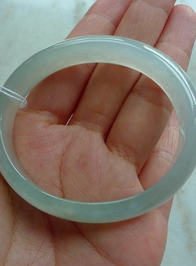 冰种水灵晴水绿贵妃手镯54.1-47.6天然A货翡翠