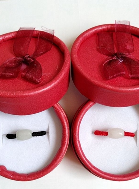 2个装带盒】本命年镀金色 男女简约情侣珠红绳黑绳戒指手工编织