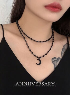月亮吊坠串珠女黑色多层项链短款