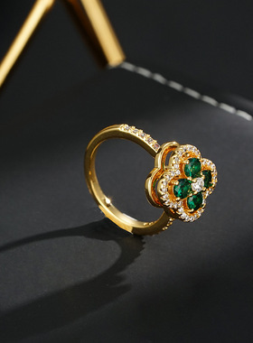 日韩小巧精致微镶绿色旋转戒指