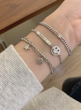 笑脸手链~ins风韩系冷淡风手饰2025新款高级感小众设计手串配饰女