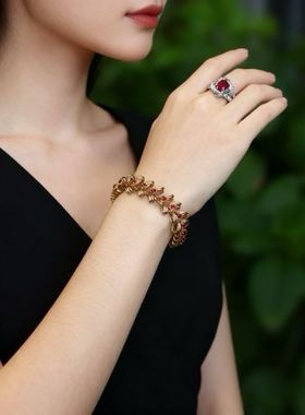 高端奢华珠宝首饰晚宴派对舞会珠宝收藏级别项链耳环吊坠胸针精品