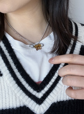 欧美外贸饰品寇家迟马蹄形打标昆虫镀真金项链锁骨链