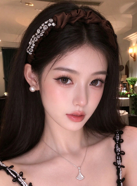 高级感闪钻齿梳发箍女2026新款