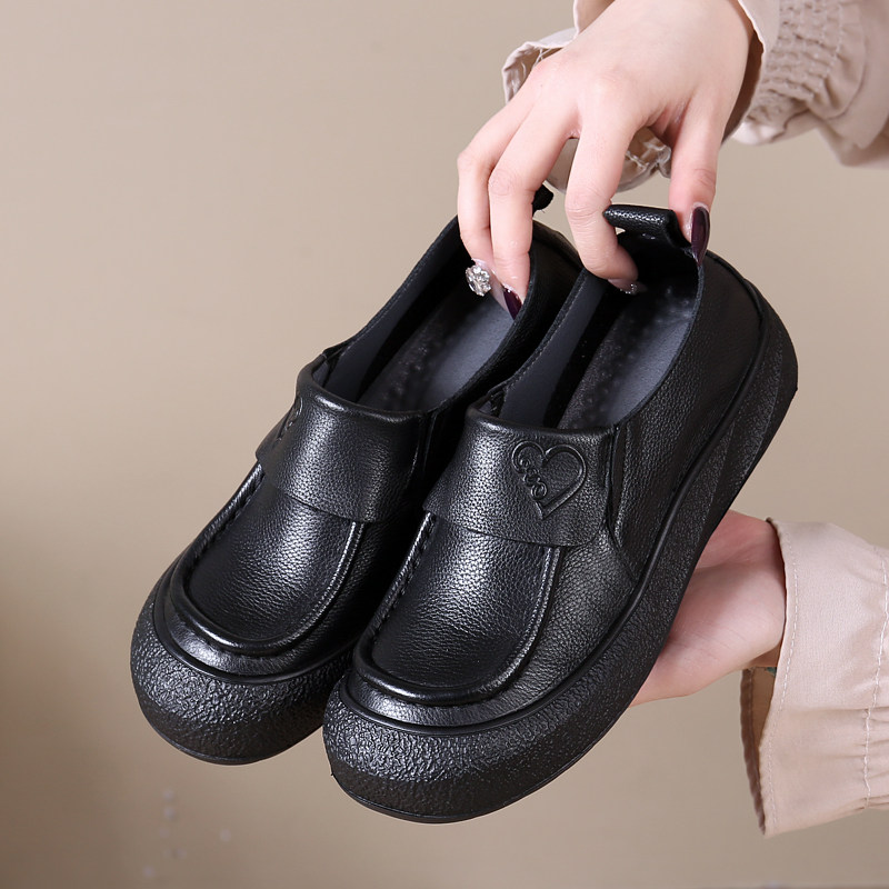 真皮平底单鞋女2025春季新款头层牛皮女鞋轻便防滑软底软皮妈妈鞋,淘宝优惠券,粉丝福利购,淘宝优惠卷