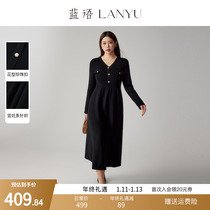 Blue Language Big Code Woman Dress Fat Mm Temperament V Collar Black Display Slim Knit Sweater Dress Winter New Undercoat Dress