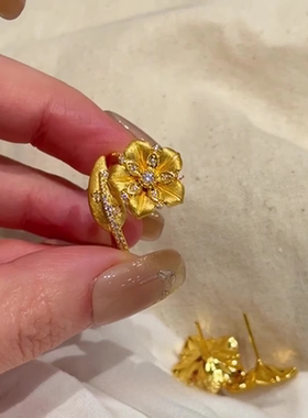 复古拉丝黄金色花朵戒指女新中式