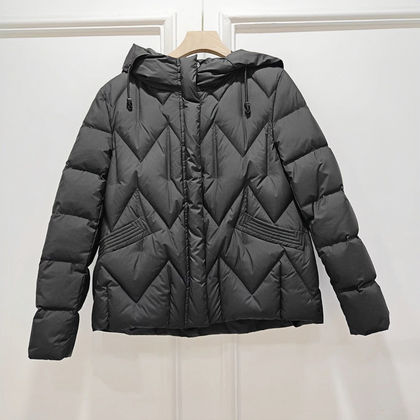 紫萱雅MBY25D161锦彧2025冬季休闲时尚显瘦保暖连帽白鸭绒羽绒服