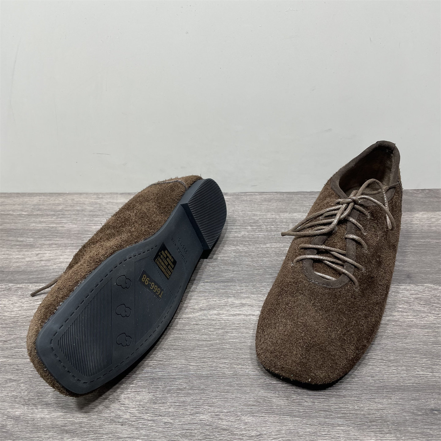 断码处理真皮深口保暖单鞋女冬季加绒乐福鞋方头系带平底豆豆鞋潮,淘宝优惠券,粉丝福利购,淘宝优惠卷