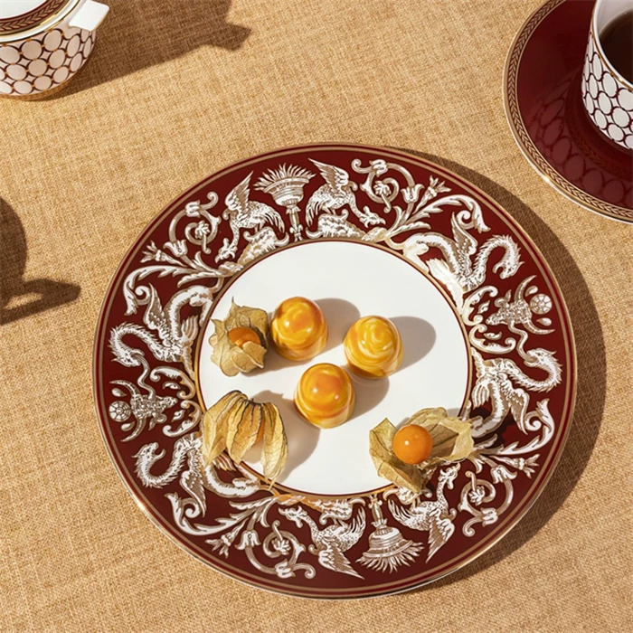 卞 卞 浗 浗 揣 揣 Wedgwood Renaissance Red