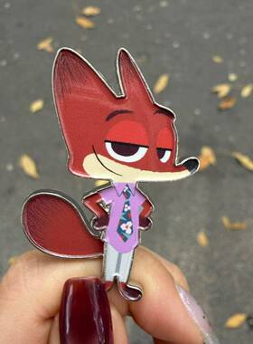 Zootopia疯狂动物城2合金徽章亚克力旋转冰箱贴朱迪尼克纪念收藏