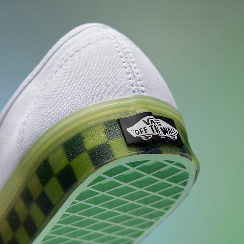  VANS帆布鞋