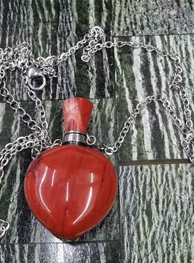 天然虎眼石爱心香水瓶项链坠