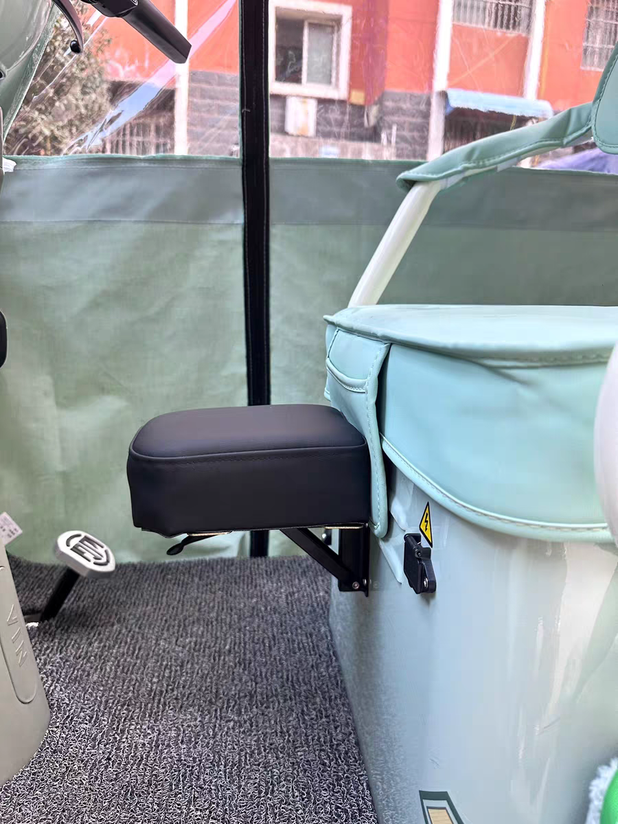 三轮车折叠座椅扶手护栏自行车电动车座椅汕电瓶前置座椅车儿童