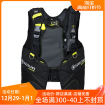 White fin shark Aqualung Wave BCD introductory paragraph diving BCD buoyancy controller water lung deep diving