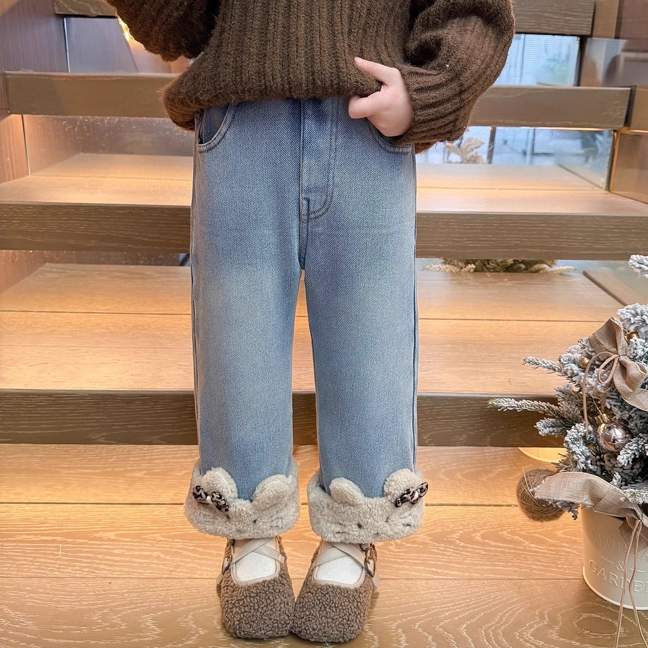 女童牛仔裤子秋冬季2025新款儿童加绒猫咪女宝宝一体绒加厚直筒裤,淘宝优惠券,粉丝福利购,淘宝优惠卷
