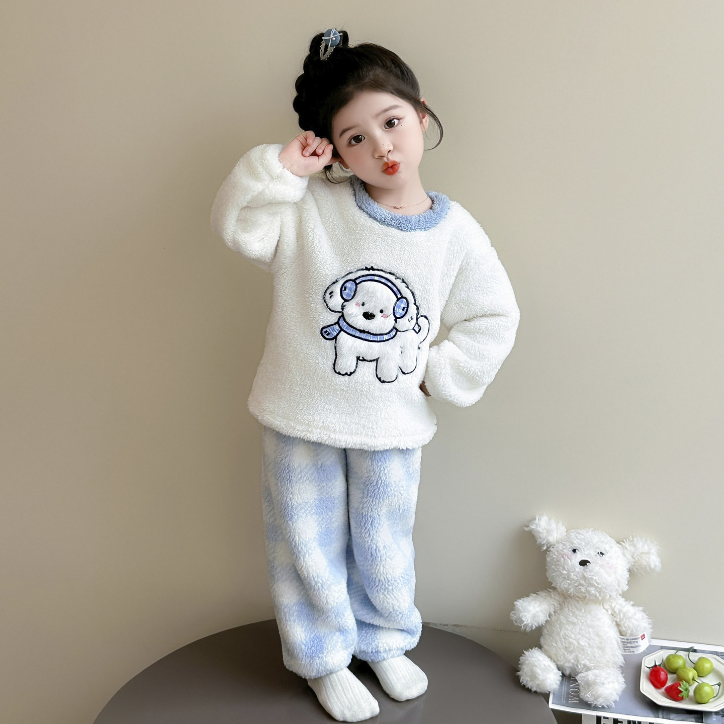 女童睡衣秋冬季2025新款珊瑚绒加厚宝宝小狗家居服儿童保暖法兰绒,淘宝优惠券,粉丝福利购,淘宝优惠卷