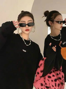 凹造型墨镜女欧美个性嘻哈街拍男