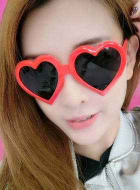 墨镜桃心形粉红色派对太阳眼镜