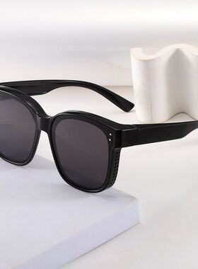 2026新款男女近视套镜防紫外线