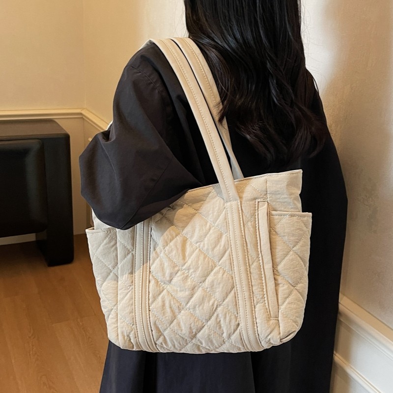 棉服包包女生大容量手提包百搭通勤包菱格纹托特包2025新款单肩包,淘宝优惠券,粉丝福利购,淘宝优惠卷