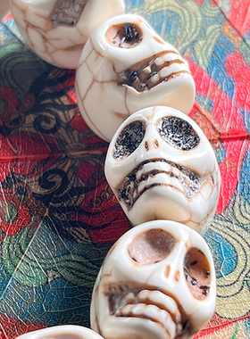 ovalbuy白松石骷髅头五款手链