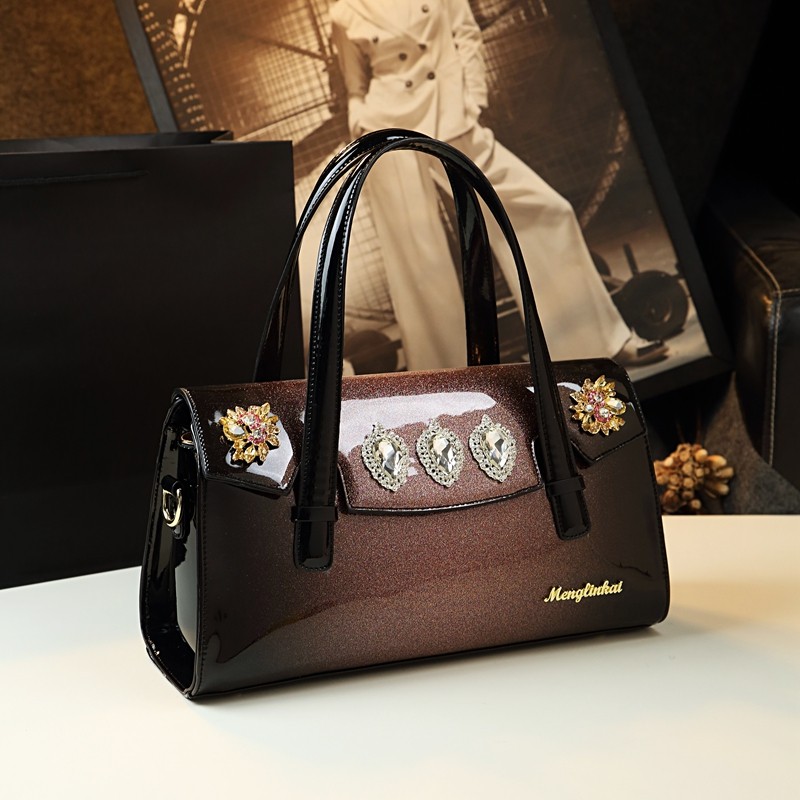 2020新款漆皮大气大容量单肩妈妈包 梦琳凯女士包袋