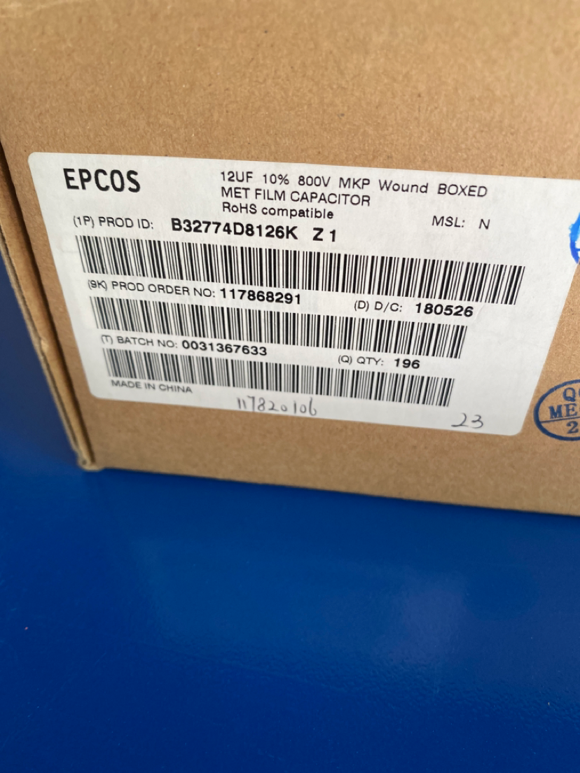 B32774D8126K 800V 12UF EPCOS 薄膜电容器 - 图1