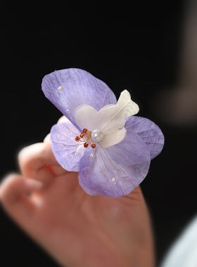 烫花蝴蝶兰花朵发夹高级感