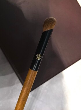 青县语卿兮黄狼尾毛遮瑕刷