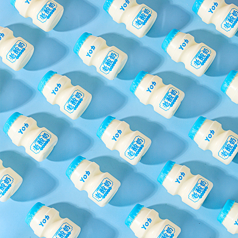 MINI小瓶奶糖果小罐开胃老酸奶风味奶片糖儿童零食学生网红小瓶糖 - 图3