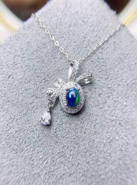 新款天然黑欧泊吊坠 颜色浓郁 主石4*6mm925银精工镶嵌欧珀吊坠