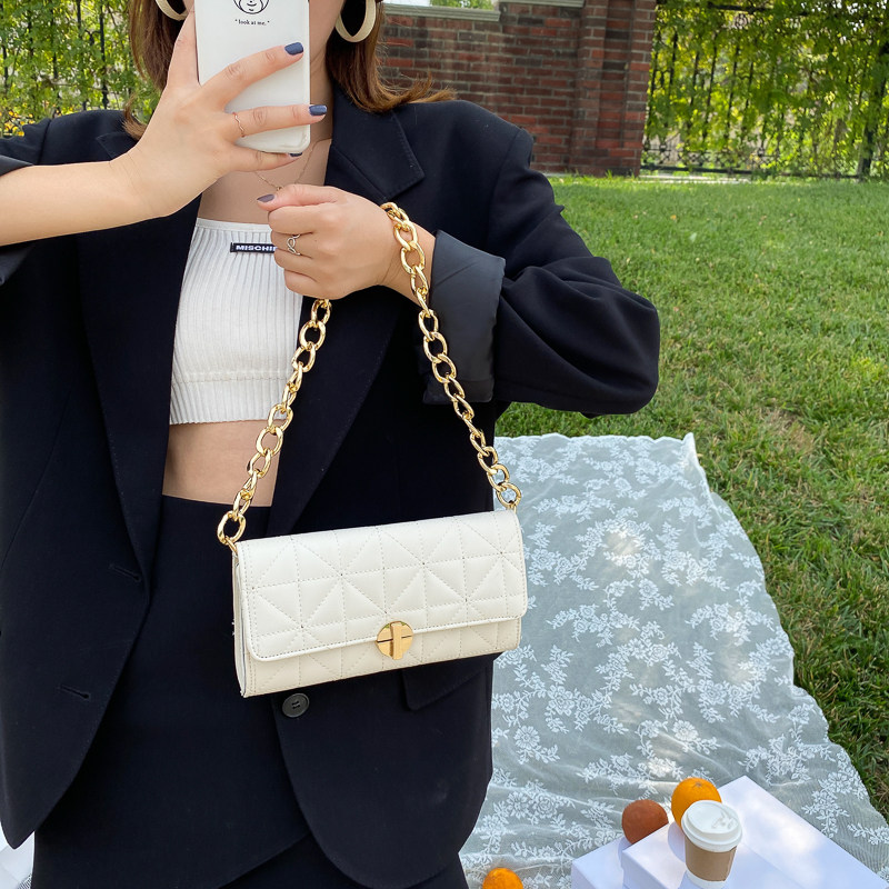 法国质感流行法棍包2020新款潮网红绣线腋下包单肩夏季链条小方包 - 图0