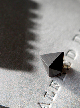 原创黑檀木925银耳钉菱形切面女