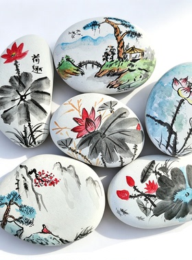 手绘国画风石头画荷花山水定制