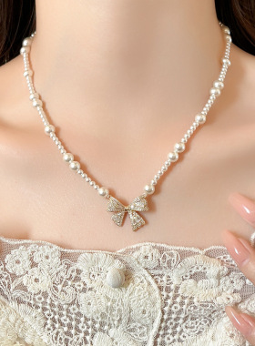 2026新款蝴蝶结吊坠珍珠项链法式复古轻奢高级感锁骨链气质项链