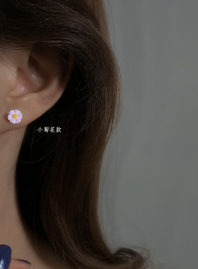 优茉花朵气质塑料耳钉