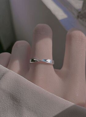 s925纯银莫比乌斯戒指女轻奢小众开口食指戒简约设计感高级素圈戒